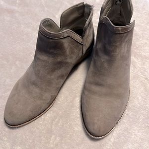 Gianni Bini ankle boots.